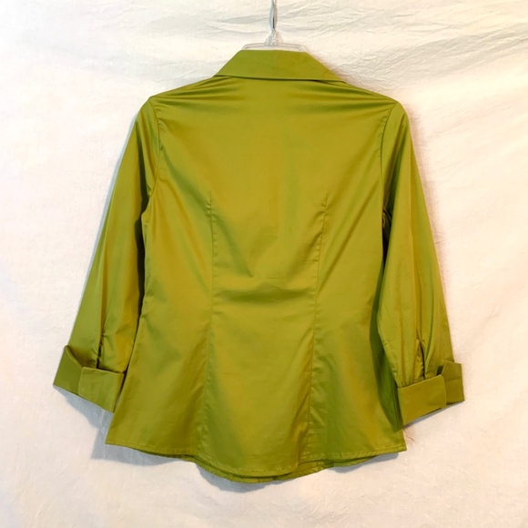 Banana Republic V-Neck Stretch Cotton Button Up Blouse Size Small - Picture 6 of 8